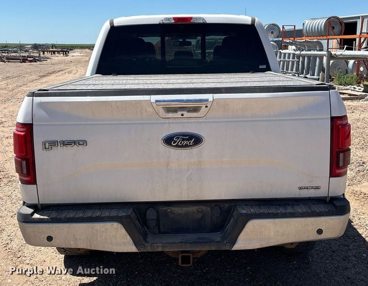 image for item DZ8728 2015 Ford F150 SuperCrew pickup truck