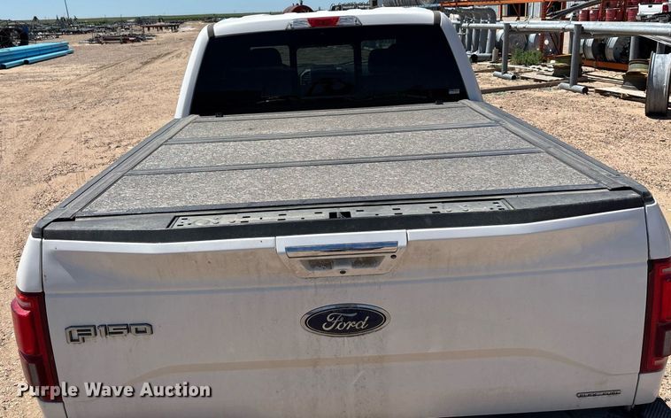 image for item DZ8728 2015 Ford F150 SuperCrew pickup truck