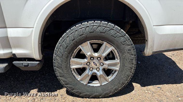 image for item DZ8728 2015 Ford F150 SuperCrew pickup truck