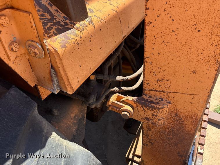 image for item DZ8732 1985 Case 585-D forklift