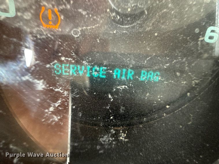 image for item DZ8745 2013 Chevrolet Silverado 1500 pickup truck