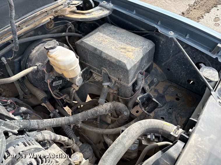 image for item DZ8745 2013 Chevrolet Silverado 1500 pickup truck