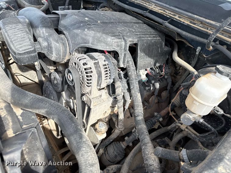 image for item DZ8745 2013 Chevrolet Silverado 1500 pickup truck