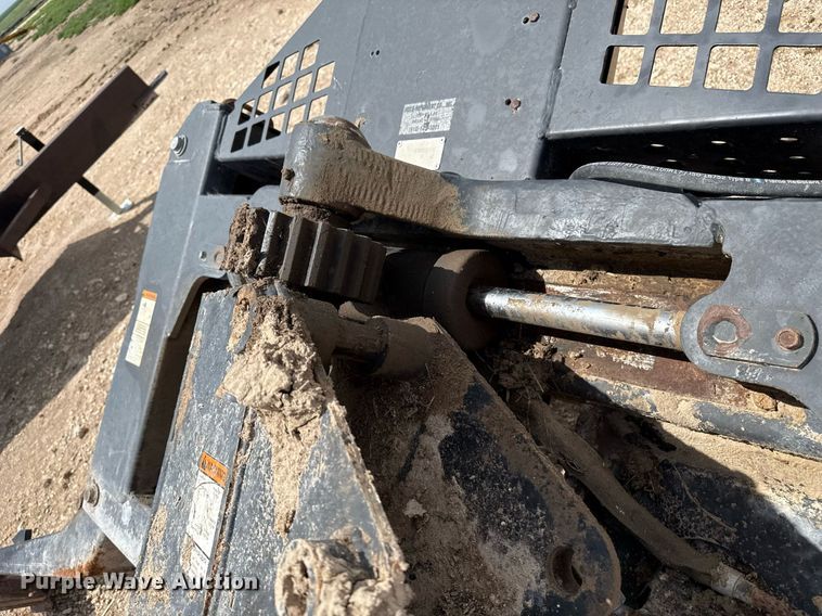 image for item DZ8752 Bobcat 811 skid steer backhoe