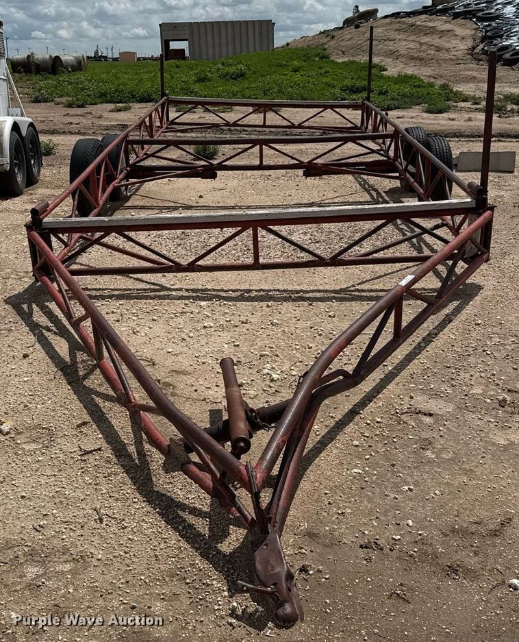 image for item DZ8755 Pipe trailer