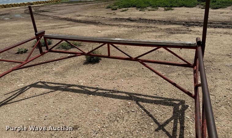 image for item DZ8755 Pipe trailer