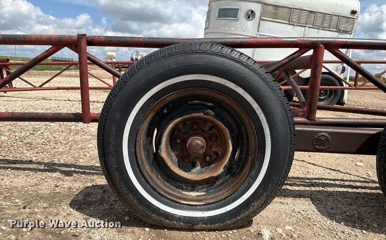 image for item DZ8755 Pipe trailer