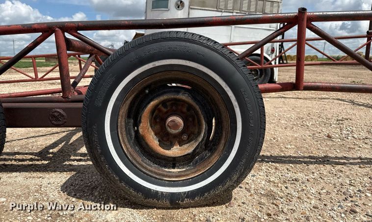 image for item DZ8755 Pipe trailer