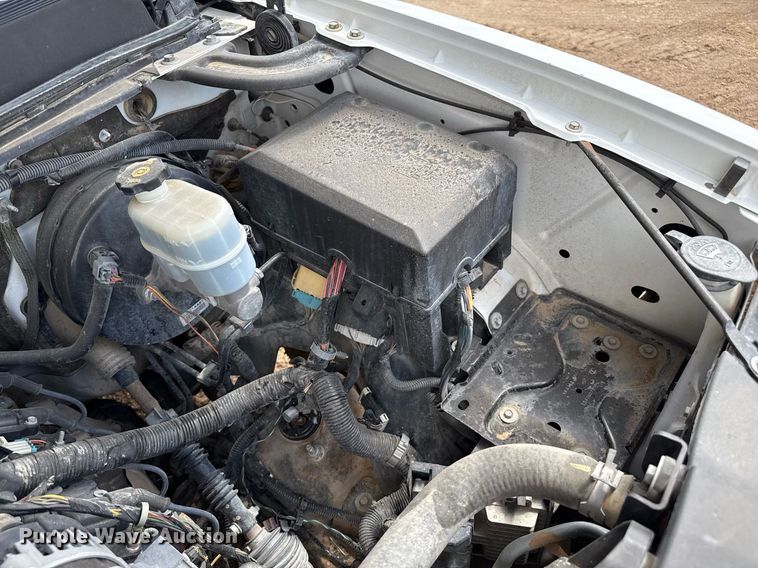 image for item DZ8757 2010 Chevrolet Silverado 1500 Crew Cab pickup truck