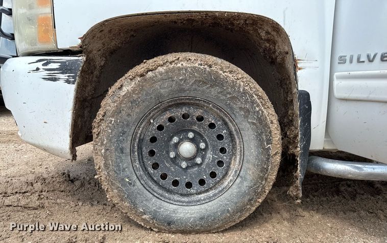 image for item DZ8757 2010 Chevrolet Silverado 1500 Crew Cab pickup truck