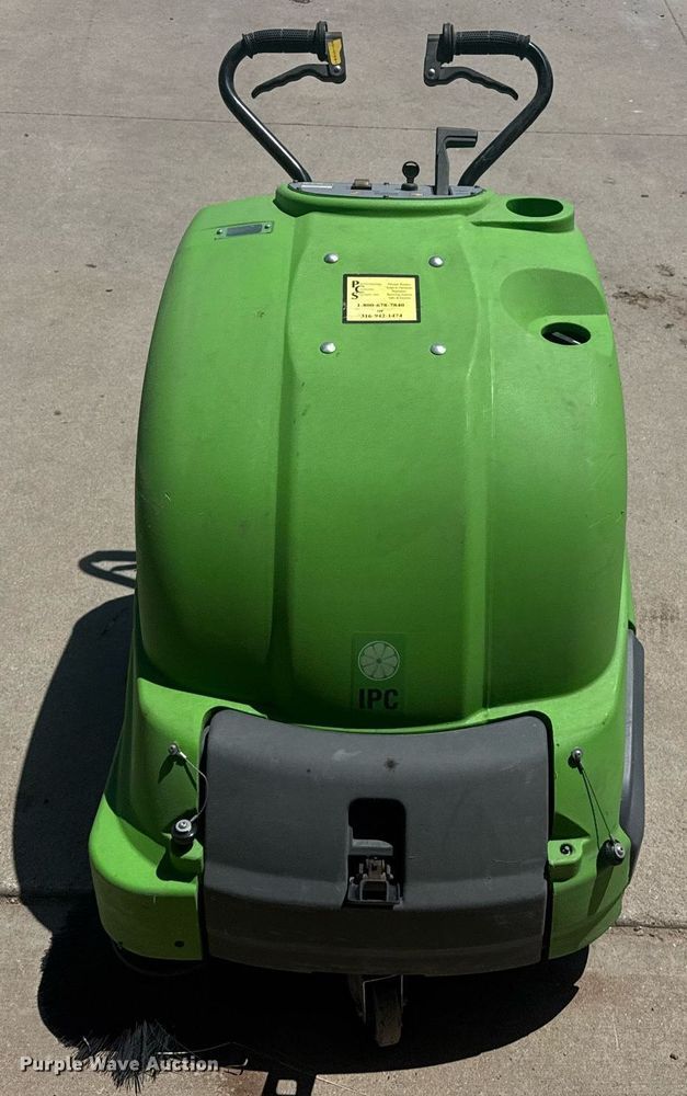 image for item DZ8763 Gansow 512 floor scrubber