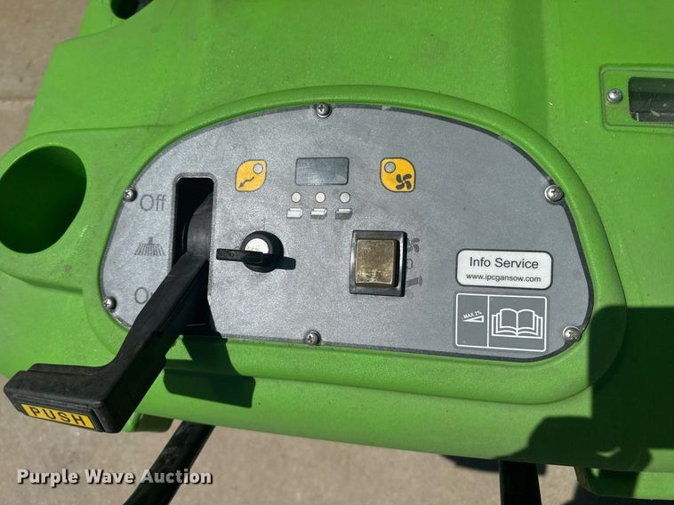 image for item DZ8763 Gansow 512 floor scrubber