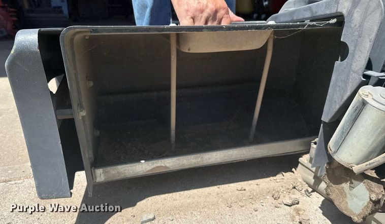 image for item DZ8763 Gansow 512 floor scrubber