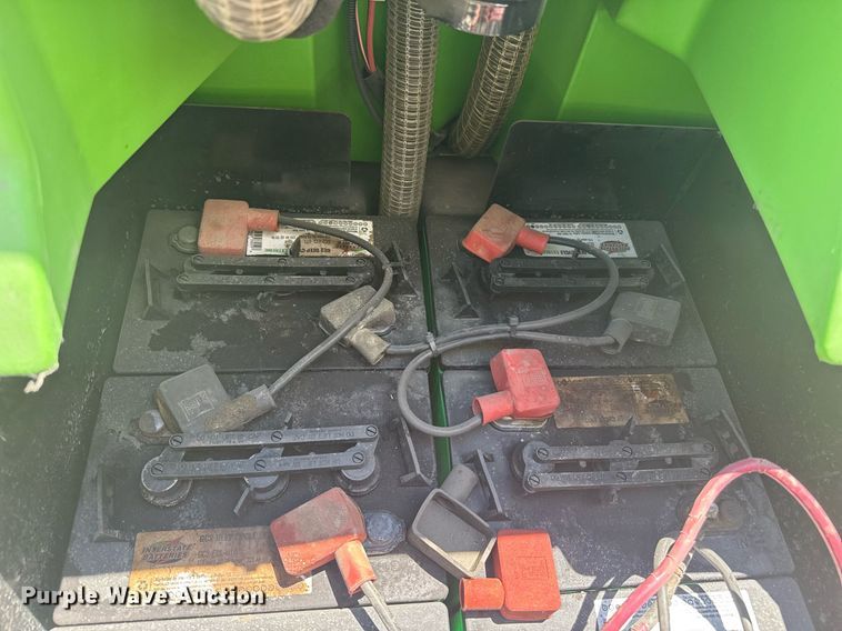 image for item DZ8764 Gansow CT160 floor scrubber