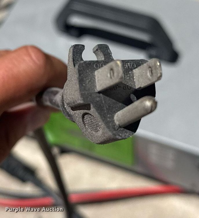 image for item DZ8764 Gansow CT160 floor scrubber