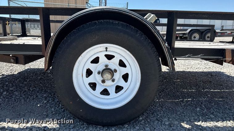 image for item DZ8765 2007 Tilt deck utility trailer