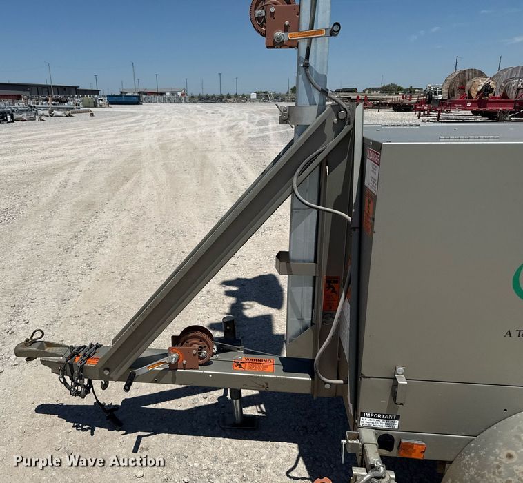 image for item DZ8766 1994 Winco light plant