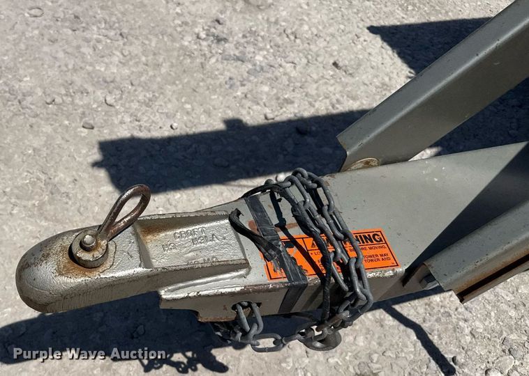 image for item DZ8766 1994 Winco light plant