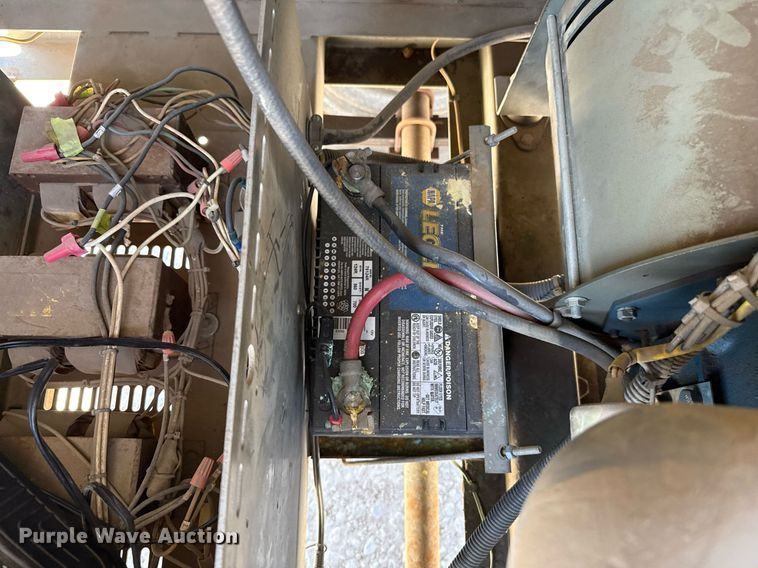 image for item DZ8766 1994 Winco light plant