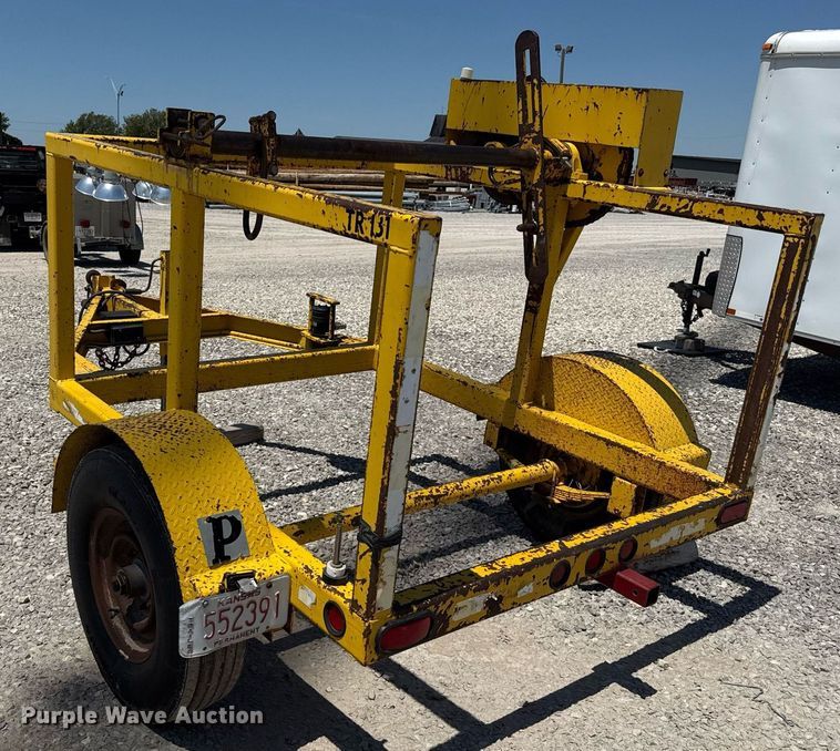 image for item DZ8767 2001 Top reel trailer