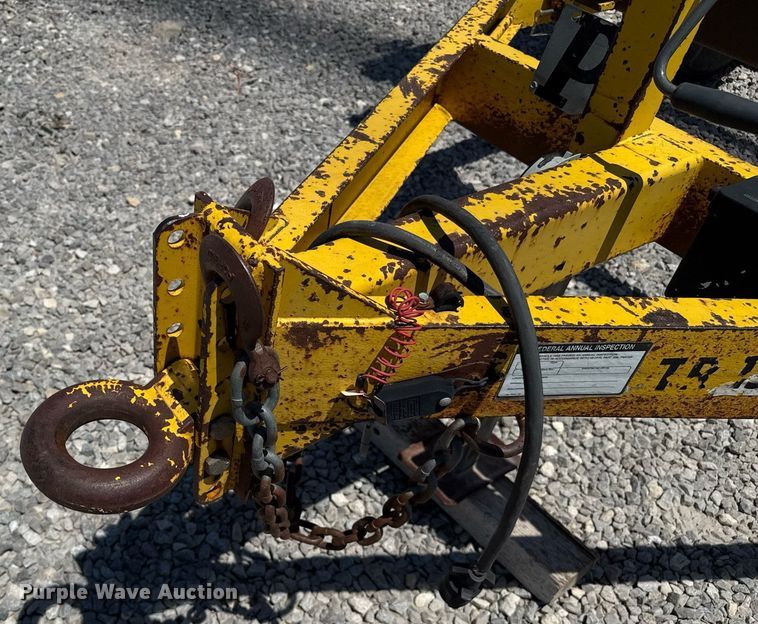 image for item DZ8767 2001 Top reel trailer