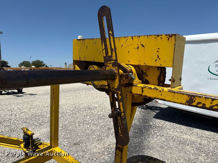 image for item DZ8767 2001 Top reel trailer