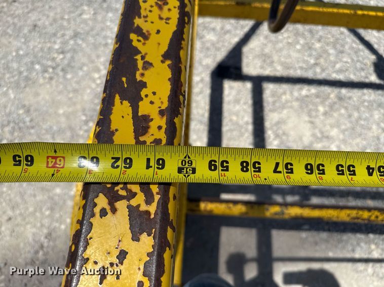 image for item DZ8767 2001 Top reel trailer