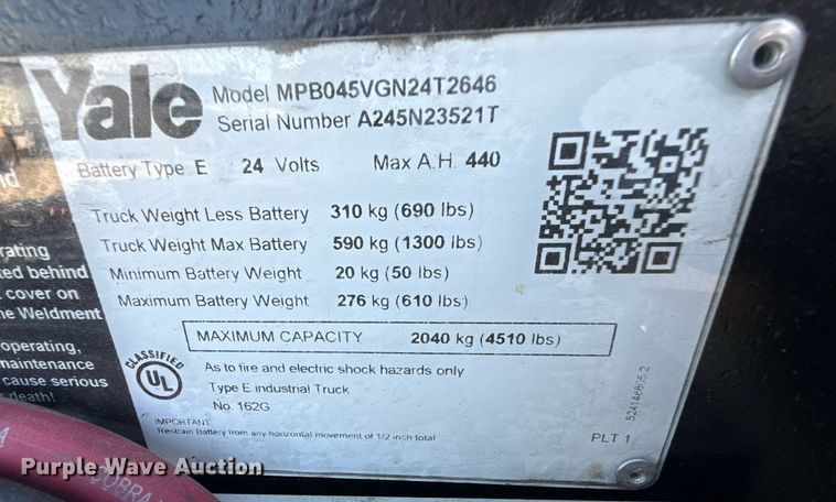 image for item DZ8770 Yale MPB045VG pallet jack