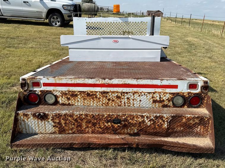 image for item DZ8838 Pickup flatbed