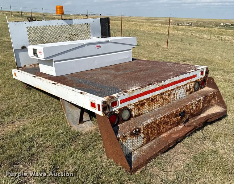 image for item DZ8838 Pickup flatbed