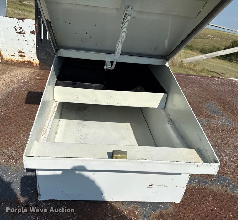 image for item DZ8838 Pickup flatbed