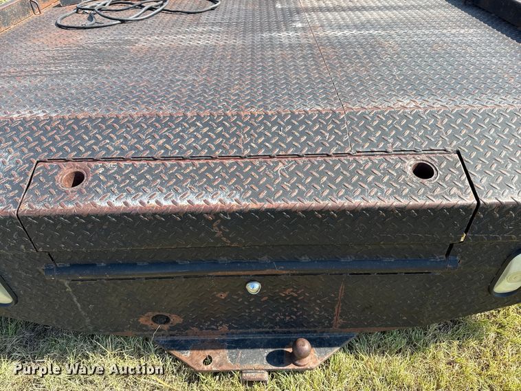 image for item DZ8839 Hydraulic bale bed