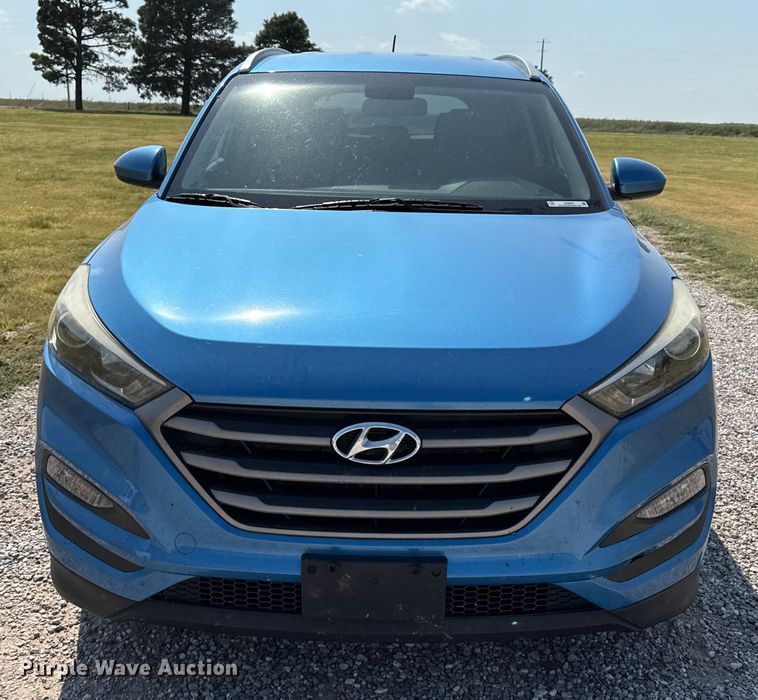 image for item DZ8843 2016 Hyundai Tucson SUV