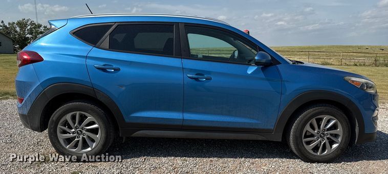 image for item DZ8843 2016 Hyundai Tucson SUV