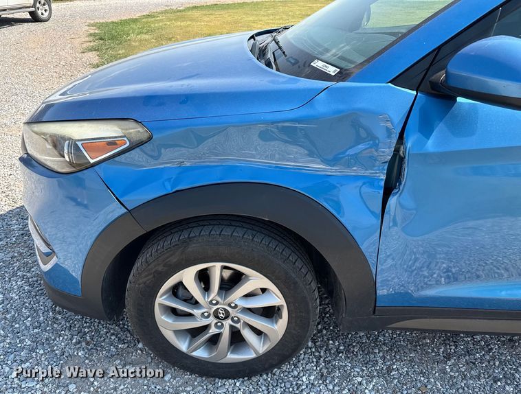 image for item DZ8843 2016 Hyundai Tucson SUV