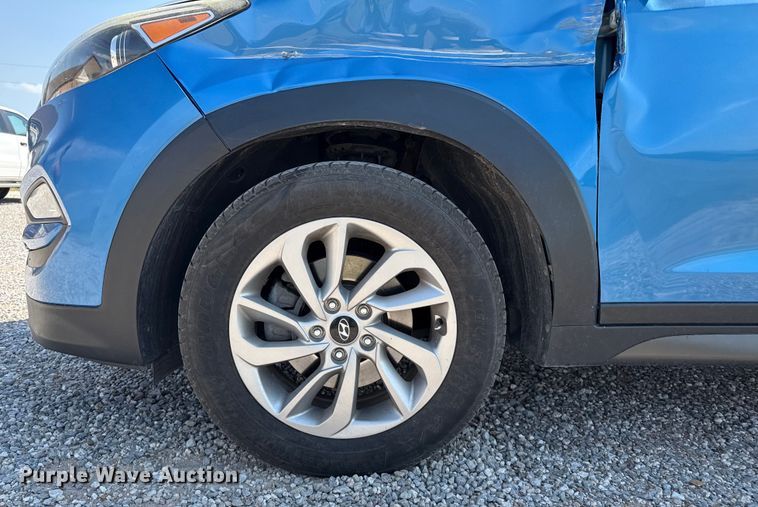 image for item DZ8843 2016 Hyundai Tucson SUV