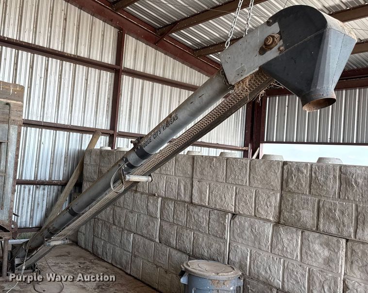 image for item DZ8845 Speed King auger