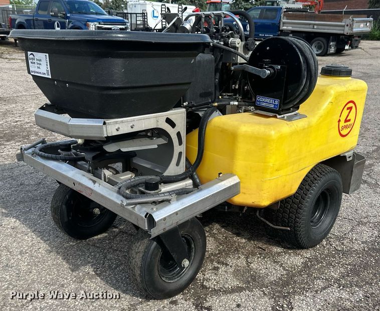 image for item EB2798 LT Rich Products Z Spray applicator