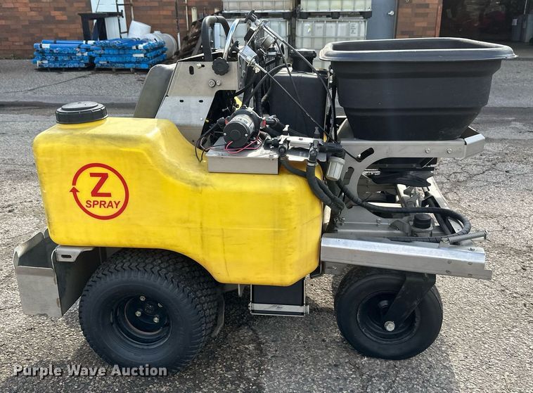 image for item EB2798 LT Rich Products Z Spray applicator