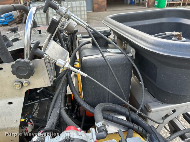 image for item EB2798 LT Rich Products Z Spray applicator