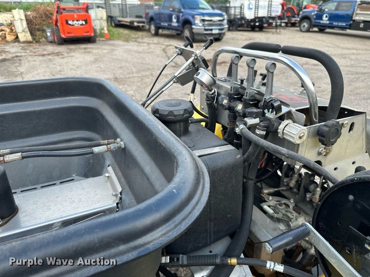 image for item EB2798 LT Rich Products Z Spray applicator