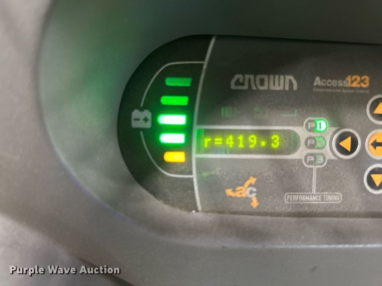 image for item EB2804 2018 Crown SP3520-30 order picker