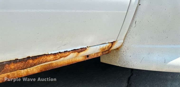 image for item EB2805 2012 Ford E450 Super Duty shuttle bus