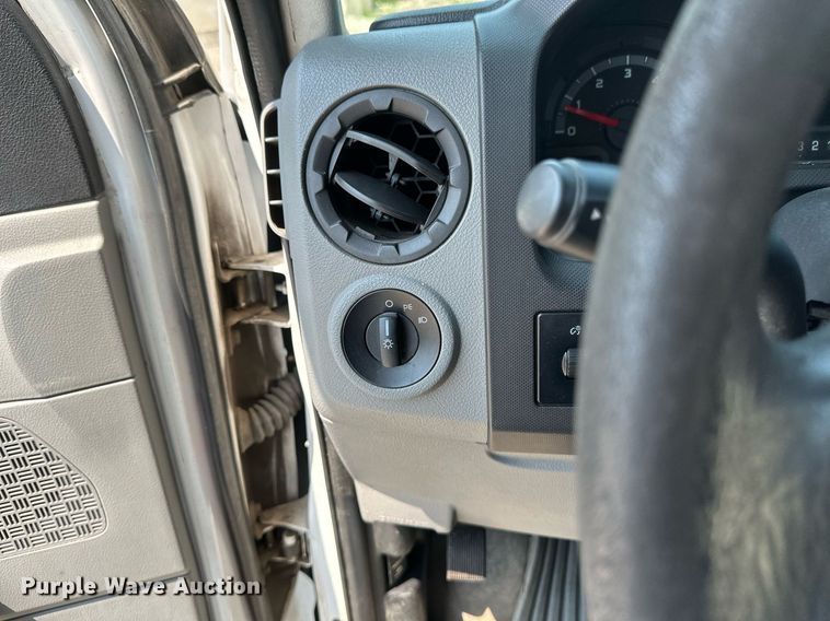 image for item EB2805 2012 Ford E450 Super Duty shuttle bus