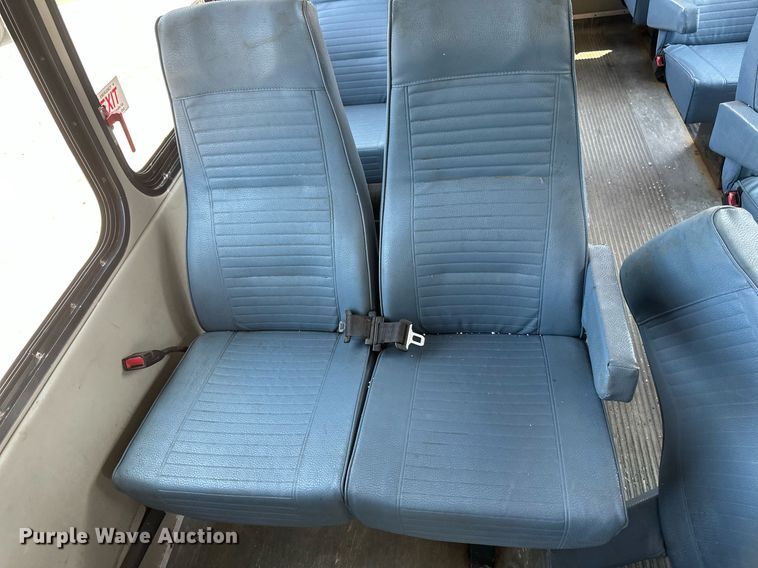 image for item EB2805 2012 Ford E450 Super Duty shuttle bus