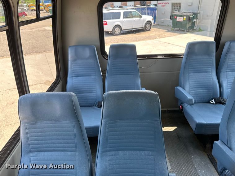 image for item EB2805 2012 Ford E450 Super Duty shuttle bus