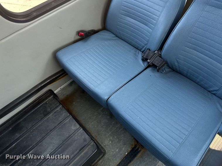 image for item EB2805 2012 Ford E450 Super Duty shuttle bus