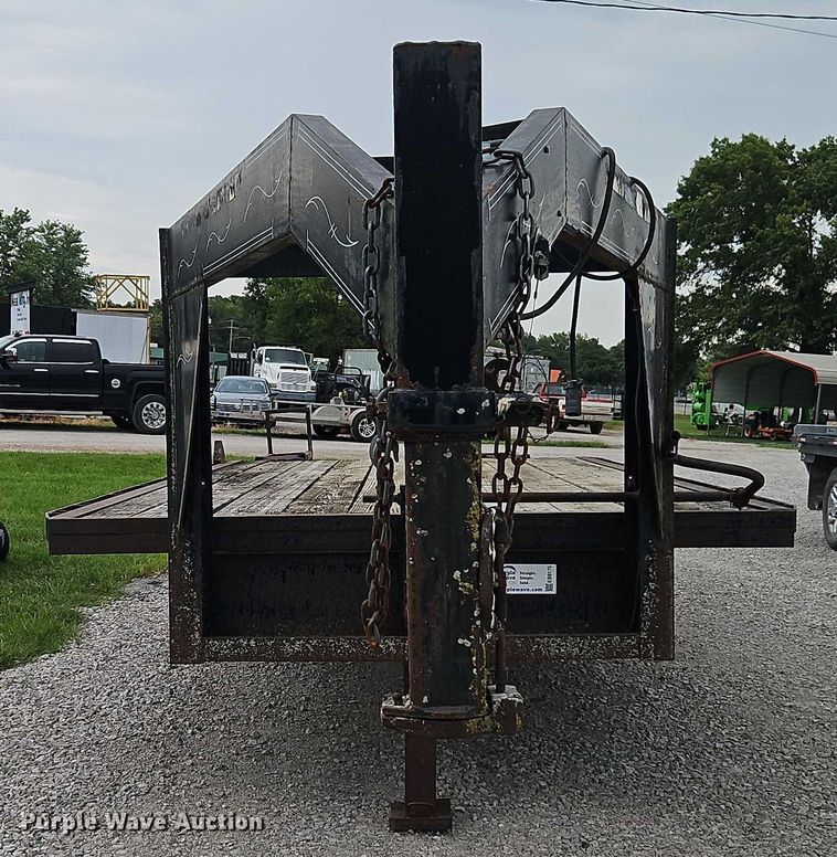 image for item EB8175 1994 SIMT equipment trailer