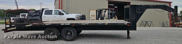 image for item EB8175 1994 SIMT equipment trailer