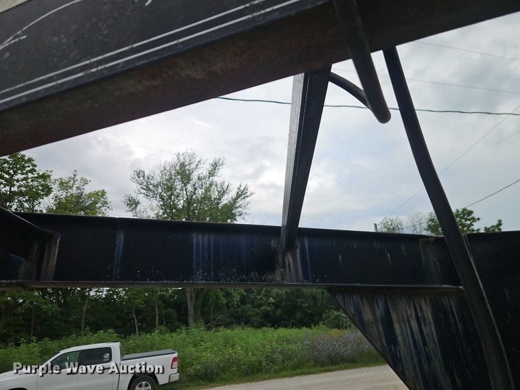 image for item EB8175 1994 SIMT equipment trailer